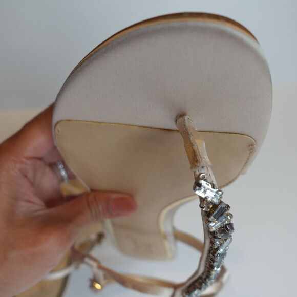 BADGLEY MISCHKA Jewel Flat Sandals size 6.5 - Picture 3 of 7